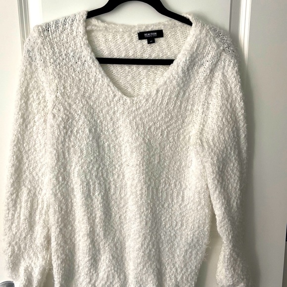 Kenneth Cole White Sweater - Picture 1 of 2